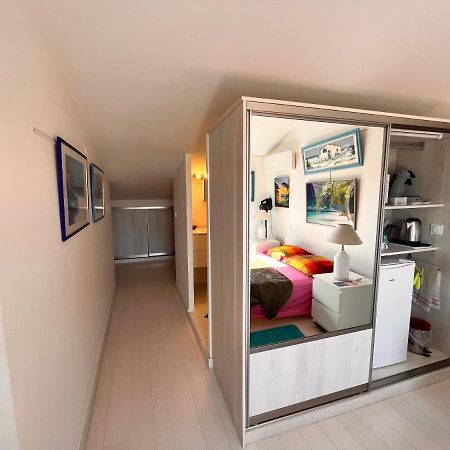 Belle Chambre Spacieuse, Tropezienne, Vue Remparts, Clim, Parking Эг-Морт Экстерьер фото